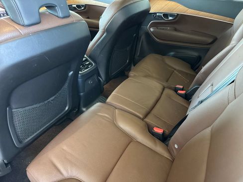 Used 2023 Volvo XC90 T8 Plus AWD/4WD image 5