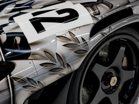Used 2020 McLaren Senna RWD image 52