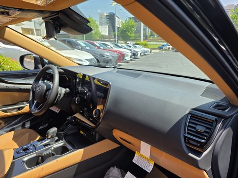 New 2026 Lexus NX 350h AWD w/ Premium Package image 31