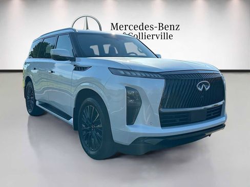 Used 2026 INFINITI QX80 Autograph w/ Premium Cargo Package AWD/4WD image 3