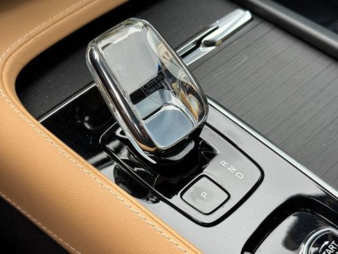 Certified 2023 Volvo XC90 B6 Ultimate image 22