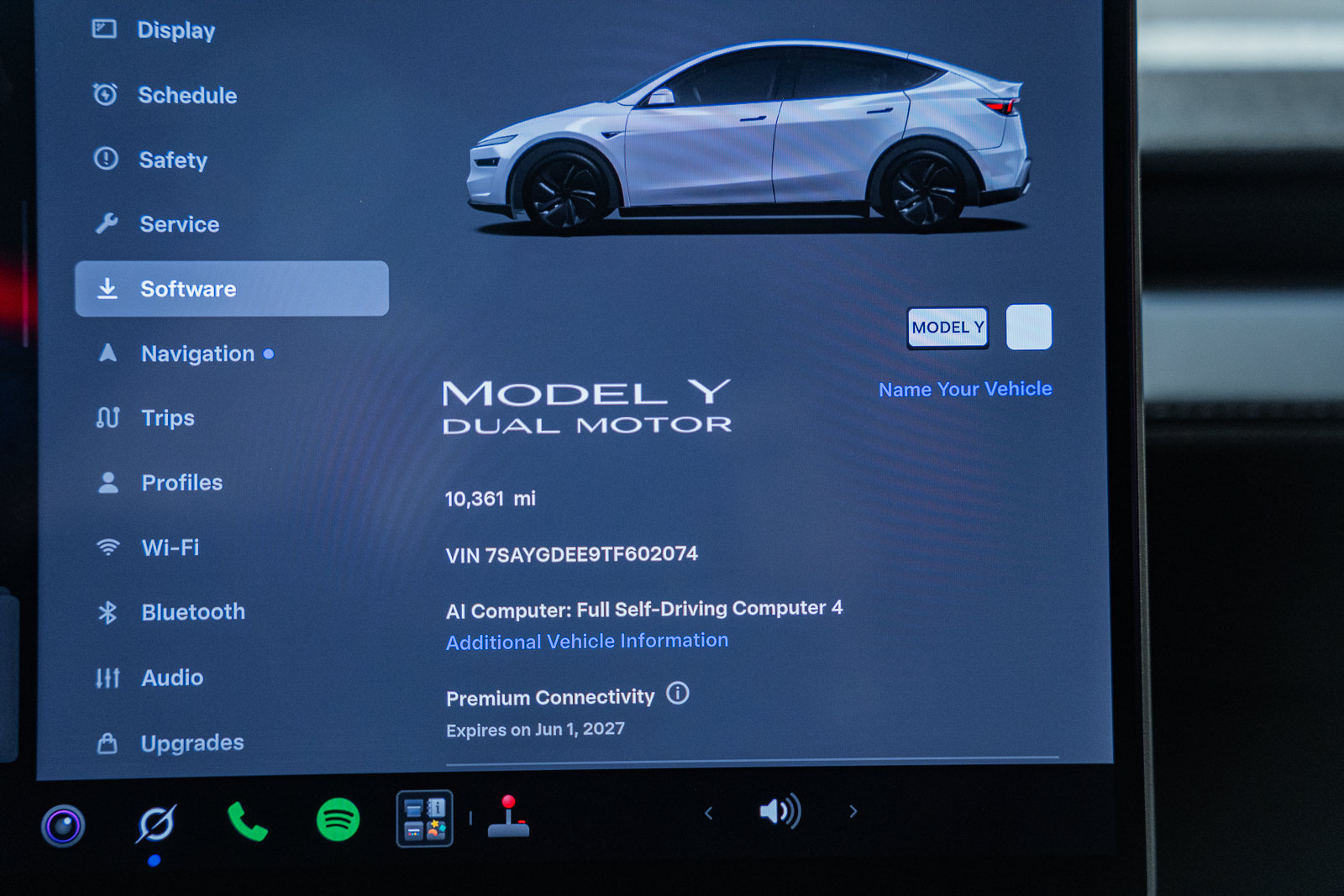 Used 2026 Tesla Model Y AWD image 46