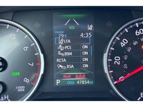 Used 2020 Toyota RAV4 XLE FWD image 42