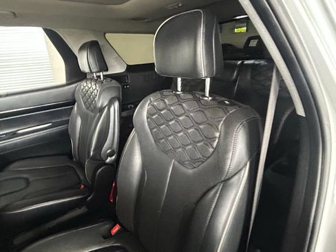 Used 2021 Hyundai Palisade Limited w/ Cargo Package FWD image 40