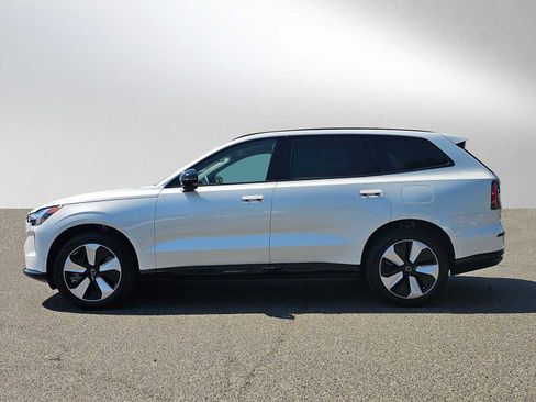 New 2025 Volvo EX90 Plus image 6