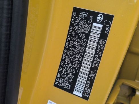 Used 2025 Toyota Prius image 28