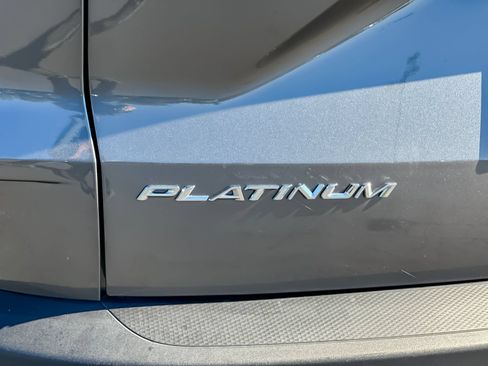 Used 2024 Ford Escape Platinum AWD/4WD image 27