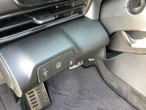 Certified 2025 Hyundai Elantra SEL w/ Cargo Package image 26