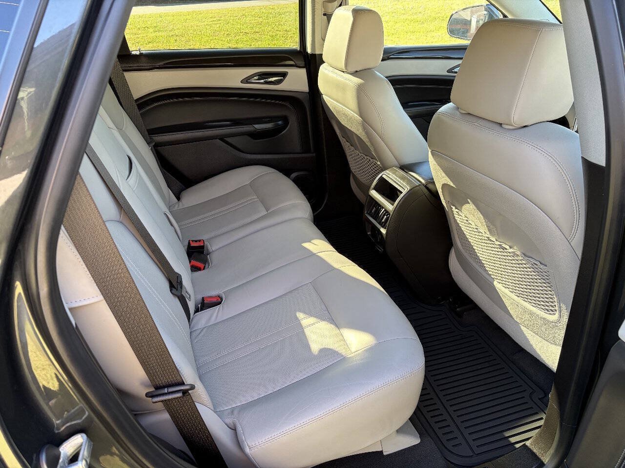 Used 2015 Cadillac SRX Performance w/ Driver Awareness Package FWD image 11