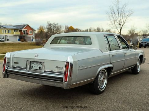 Used 1986 Cadillac Brougham Brougham image 8