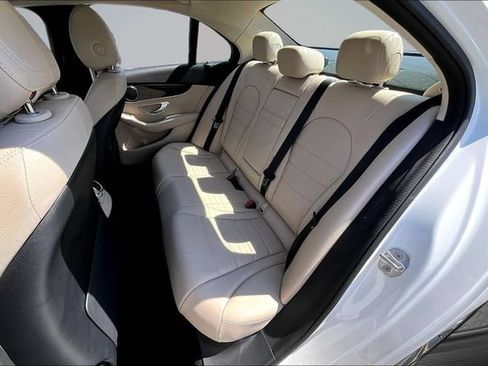 Used 2019 Mercedes-Benz C 300 Sedan image 23