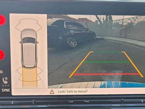 New 2026 Volkswagen Atlas SEL image 13