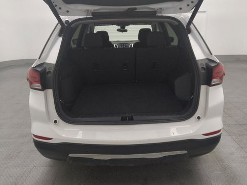 Used 2024 Chevrolet Equinox LT image 29