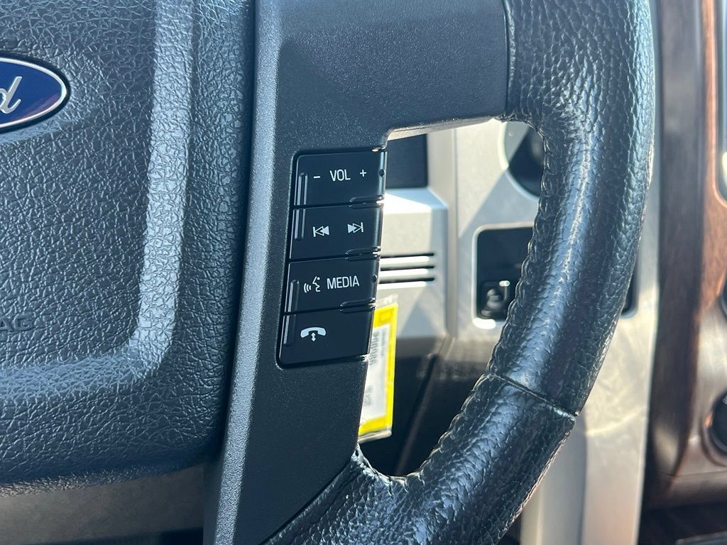 Used 2013 Ford F150 Lariat w/ Lariat Chrome Pkg AWD/4WD image 36