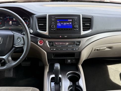 Used 2019 Honda Pilot LX image 14