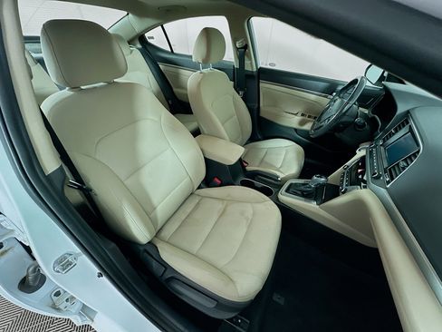 Used 2018 Hyundai Elantra Value Edition image 31