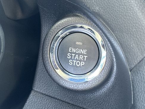 New 2026 Subaru Ascent Limited image 19