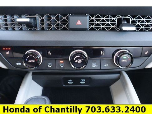 Certified 2025 Honda Accord SE image 16