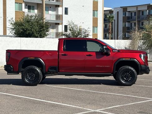 Used 2024 GMC Sierra 2500 AT4X w/ AT4X AEV Edition AWD/4WD image 3