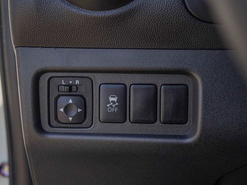 Used 2018 Mitsubishi Mirage ES image 20