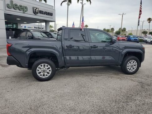 Used 2025 Toyota Tacoma SR RWD image 8