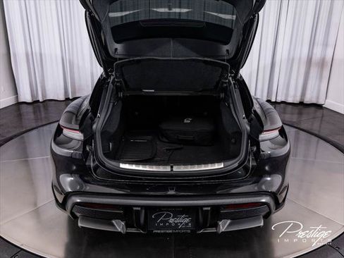 Used 2023 Porsche Taycan Cross Turismo AWD/4WD image 12