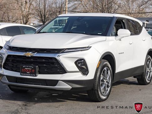 Used 2025 Chevrolet Blazer LT image 12