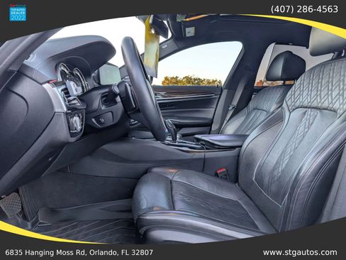 Used 2017 BMW 530i xDrive image 14