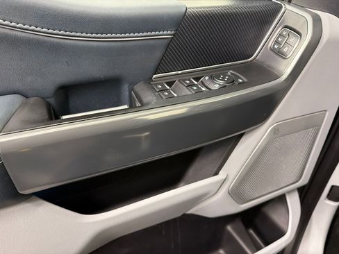 Used 2022 Ford F150 Limited image 35