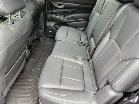 Used 2024 Subaru Ascent Limited w/ Technology Package AWD/4WD image 12