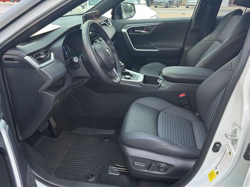 Certified 2023 Toyota RAV4 XSE AWD/4WD image 10