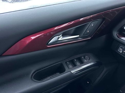 Used 2025 Chevrolet Traverse Z71 image 34