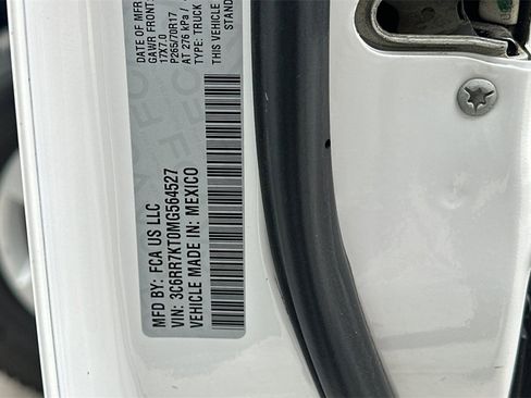 Used 2021 RAM 1500 Tradesman w/ Chrome Plus Package image 34