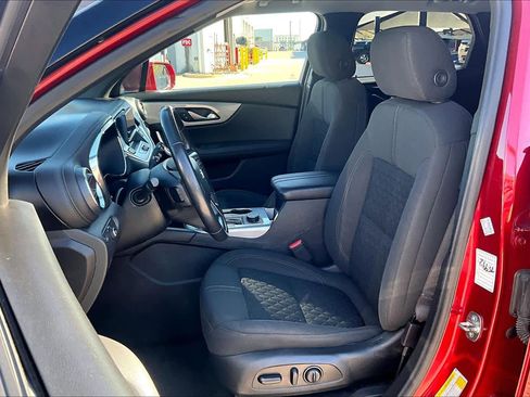 Used 2020 Chevrolet Blazer LT image 8