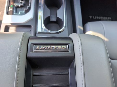 Used 2021 Toyota Tundra Limited w/ Limited Premium Package AWD/4WD image 36