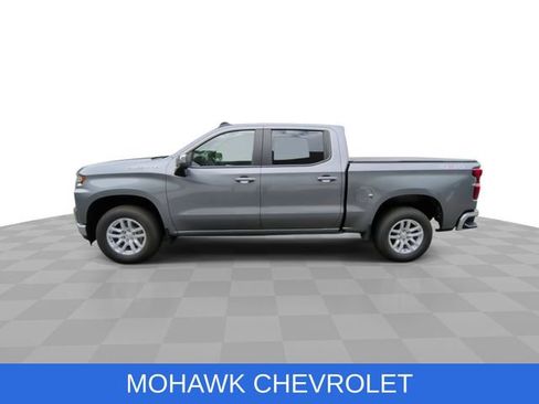 Certified 2022 Chevrolet Silverado 1500 LT AWD/4WD image 6