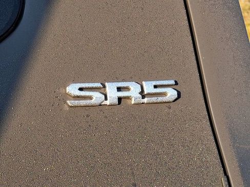 Certified 2024 Toyota Tacoma SR5 AWD/4WD image 21