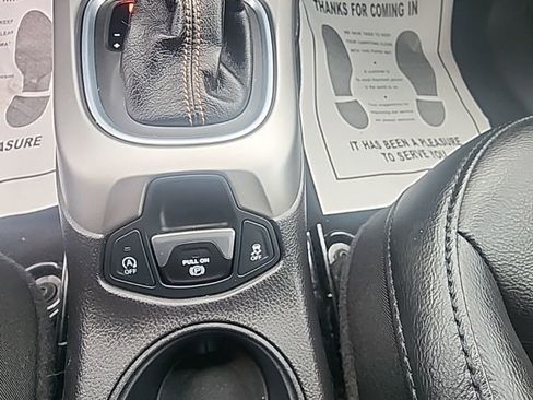 Used 2020 Jeep Compass Latitude w/ Cold Weather Group image 25