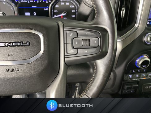 Used 2023 GMC Sierra 2500 Denali w/ Denali Black Diamond Edition image 24