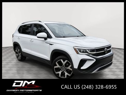 Used 2022 Volkswagen Taos SEL AWD/4WD image 1