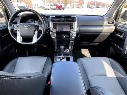 Used 2024 Toyota 4Runner SR5 Premium image 36