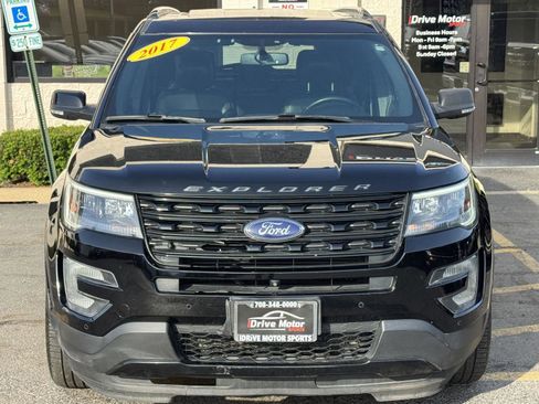 Used 2017 Ford Explorer Sport w/ Equipment Group 401A AWD/4WD image 17