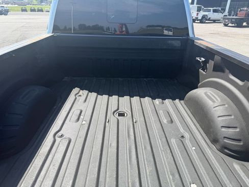 Used 2021 Ford F250 Lariat w/ Lariat Ultimate Package AWD/4WD image 5