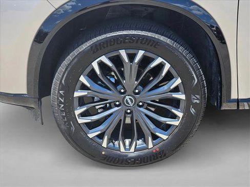 Used 2026 Nissan Rogue Platinum w/ Platinum Premium Package AWD/4WD image 14