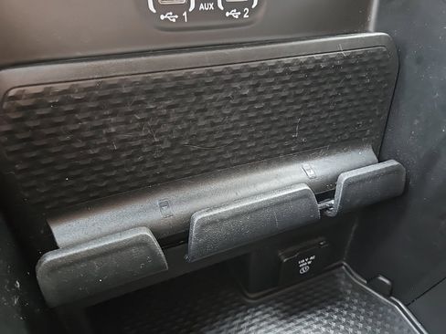 Used 2022 RAM 1500 Laramie image 69