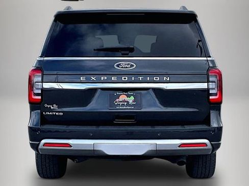 Used 2022 Ford Expedition Limited AWD/4WD image 6