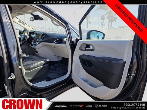 Certified 2024 Chrysler Pacifica Select image 27