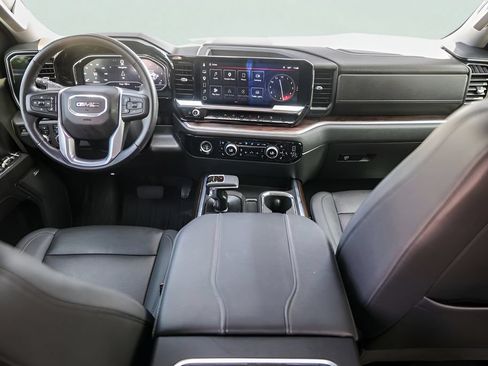 Used 2023 GMC Sierra 1500 SLT w/ SLT Premium Package AWD/4WD image 26