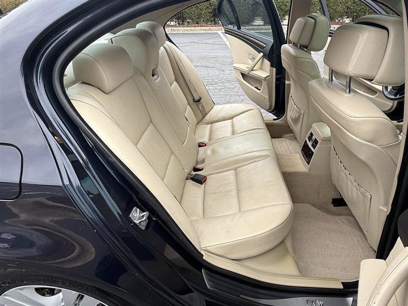 Used 2010 BMW 528i Sedan RWD image 14