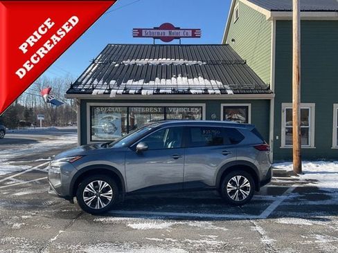 Used 2023 Nissan Rogue SV w/ SV Premium Package image 1
